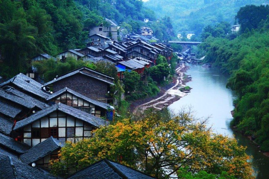 华立股份(603038.SH):2023年度净利润预增50.12%到125.18%